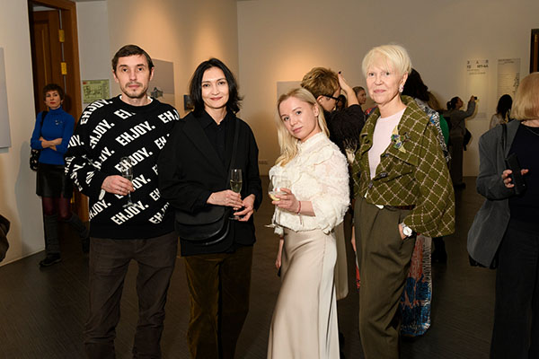 ����� � �����